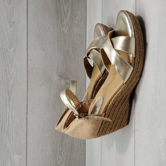 Euro By Sofft Womens Soft Comfort Espadrille Wedge Sandals Shoes sz 9M - Picture 2 of 13